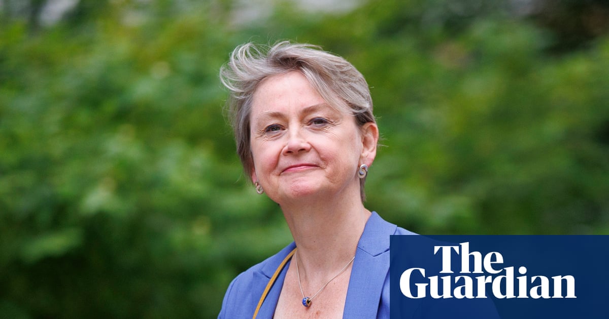 Women must not be put under pressure to have ‘ideal birth’, says Yvette Cooper